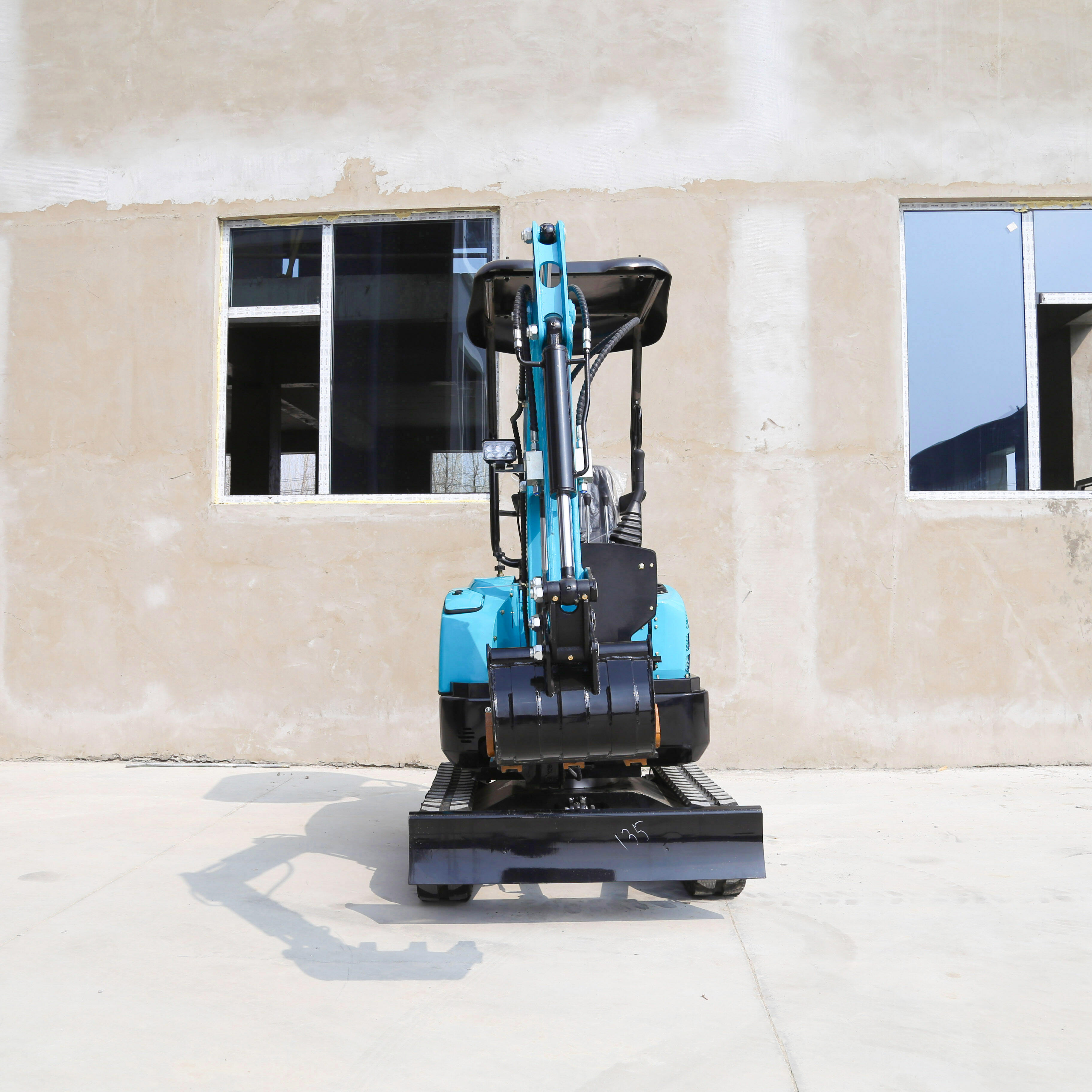 High Efficiency Energy-Saving 1.3 Ton Excavator Great Value for Modern Construction