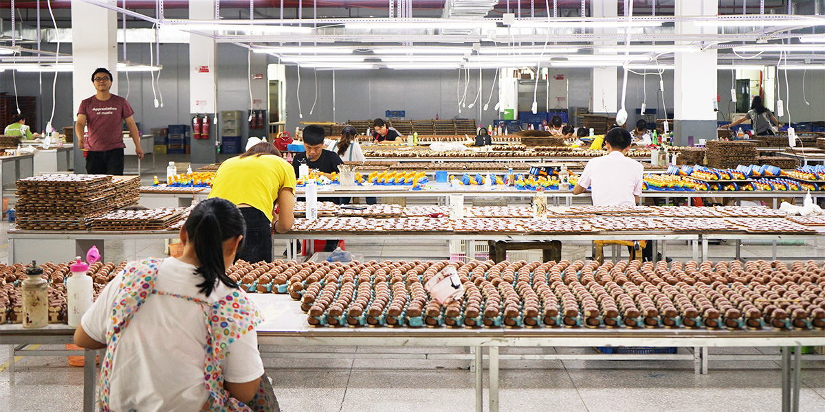 Brand-Cocused Crafting: Global Growth Through Customization and Partnerships