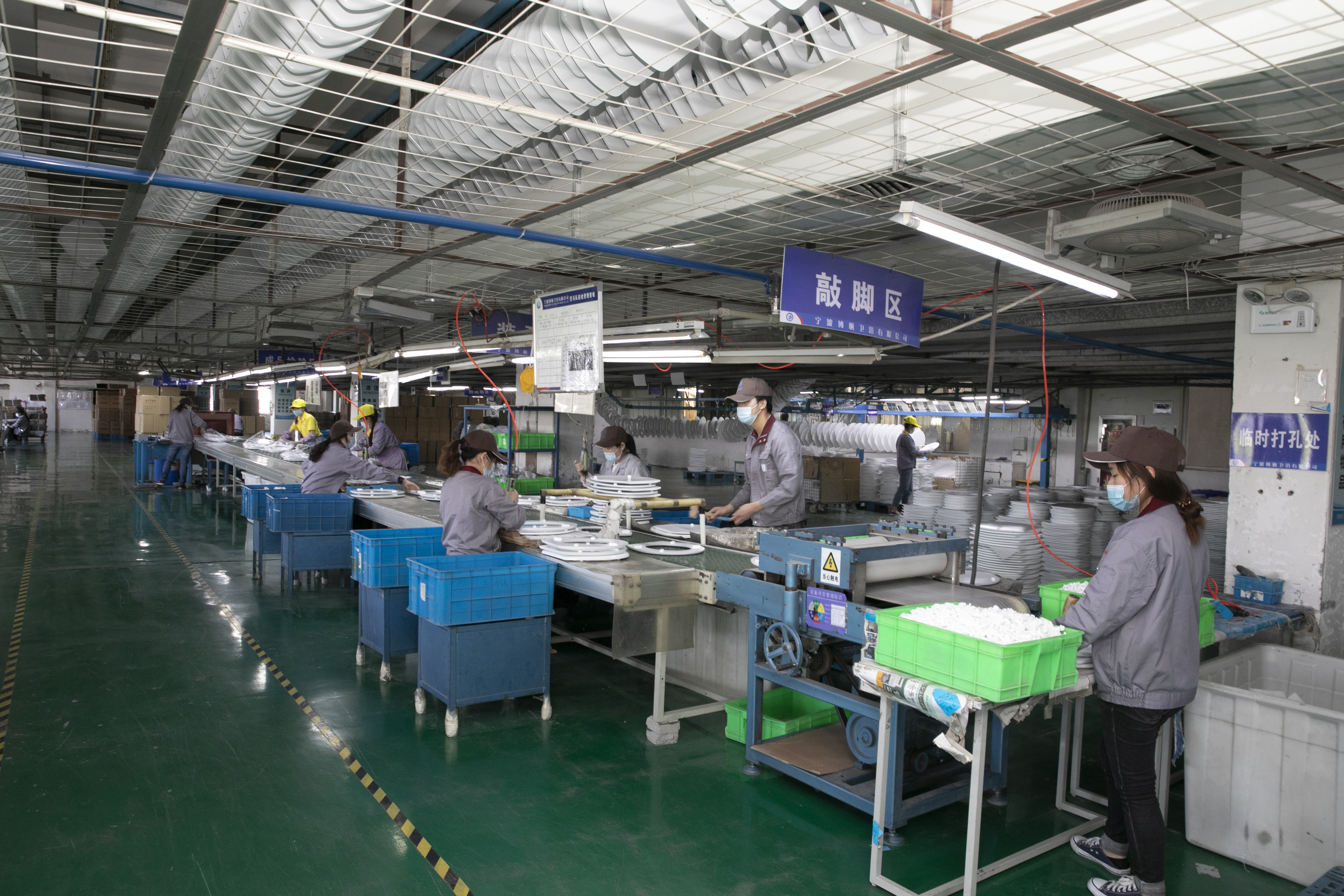 soft close toilet seat manufacturers