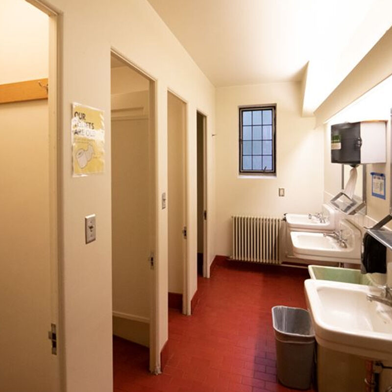 Student Housing & Dormitories