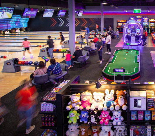 Indoor Amusement Industry Trends in 2025: Market Dynamics and Investment Opportunities for Commercial Real Estate Investors