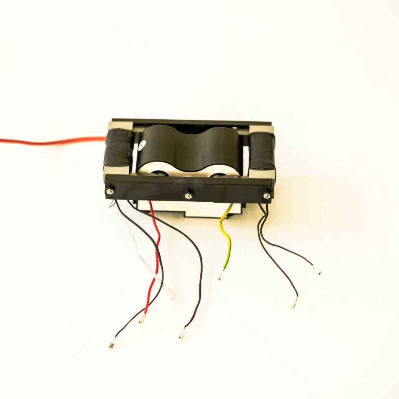 Compact Design Enables Space-Saving Solutions
