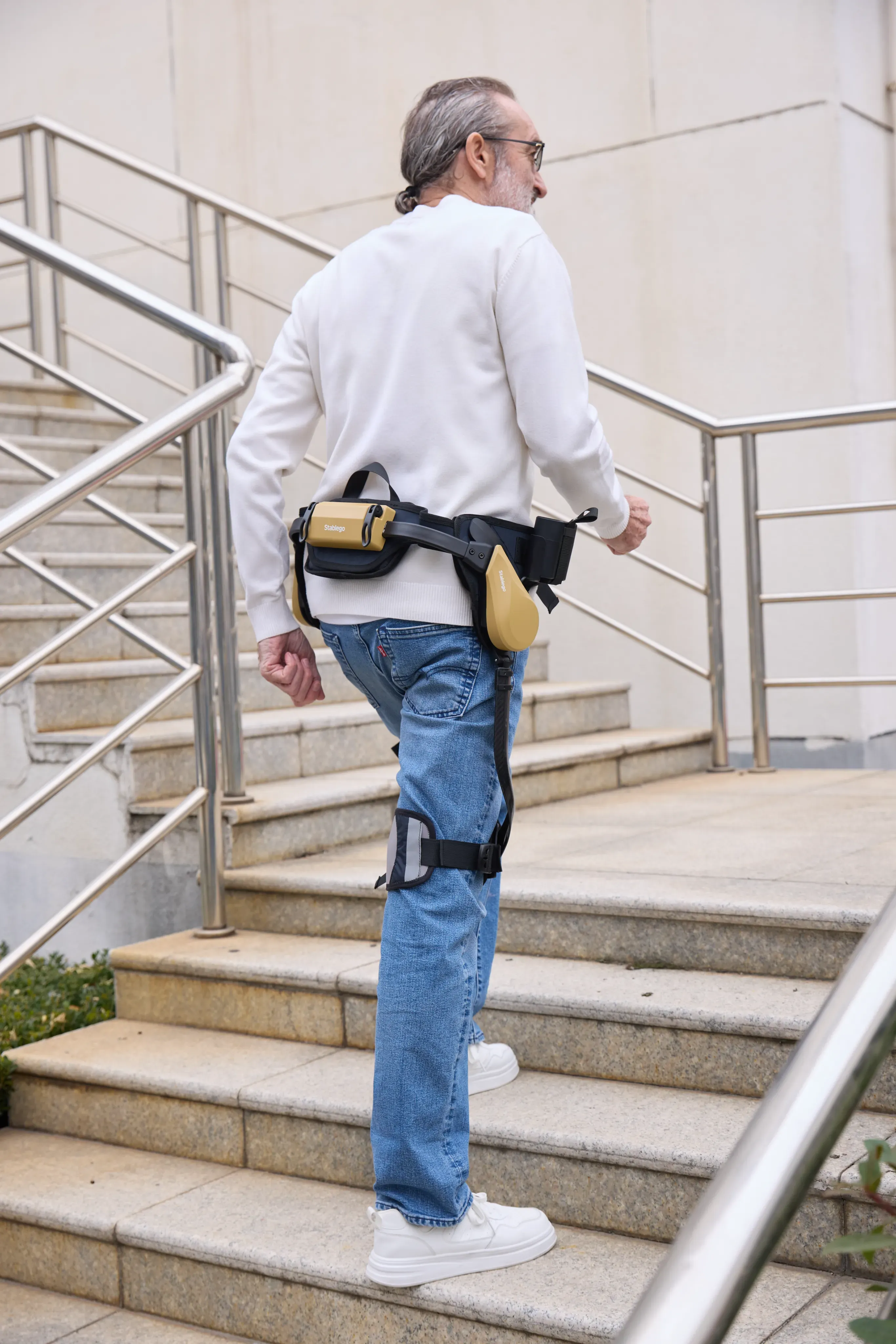 Where to Find Affordable Wholesale Walking Aids for Resale