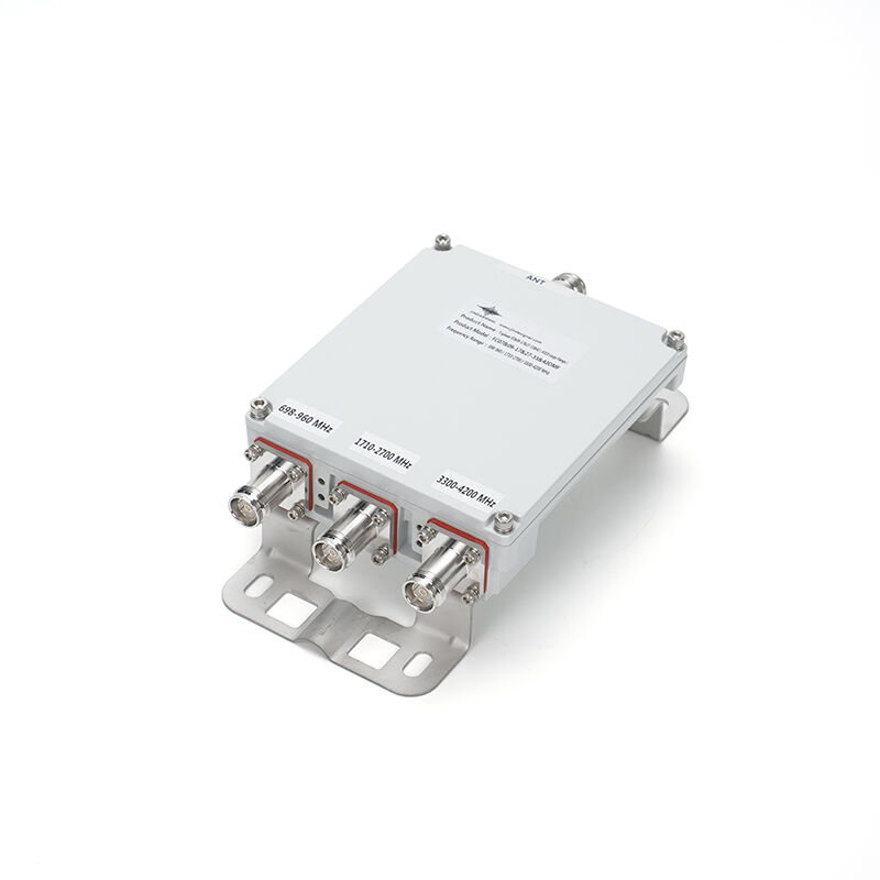 RF Combiner Triplexer 698-960 / 1710-2700 / 3300-4200MHz