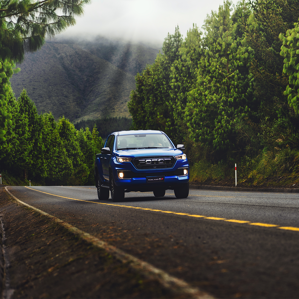 4x4 pikap avtomobili, ikkinchi qo'llaniladigan to'rt g'ildirakli haydovchili offroad pikap