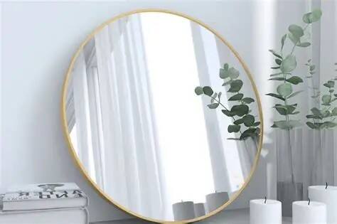 كيف يضمن الموردون الجودة في إنتاج المرايا الألومنيومية؟