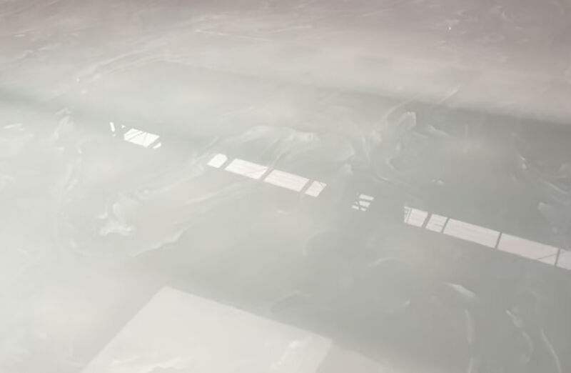 白冰玉 岗石 大图.jpg