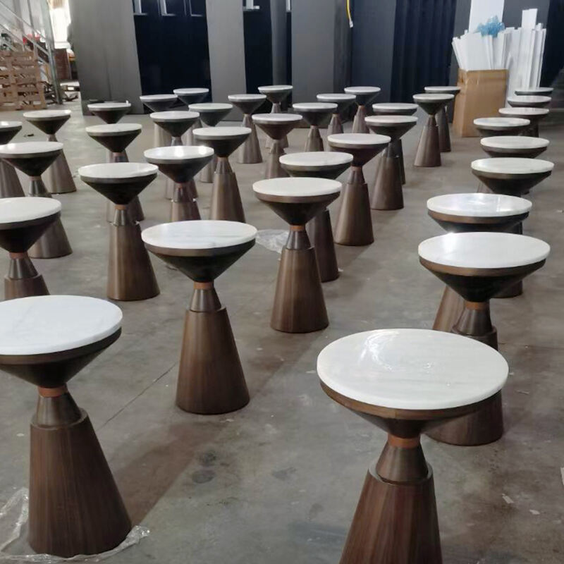 02 Stone Table - Nature’s Artistry in Functional Elegance