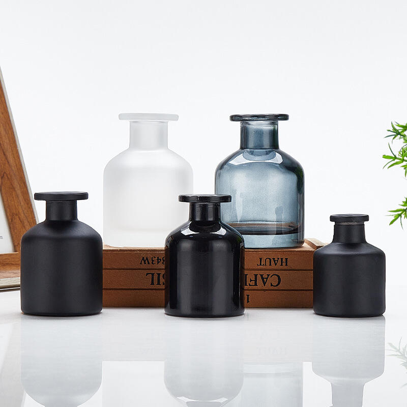 Zvyšte prestiž své značky pomocí našich matných difuzních lahví ve velkoobchodním balení