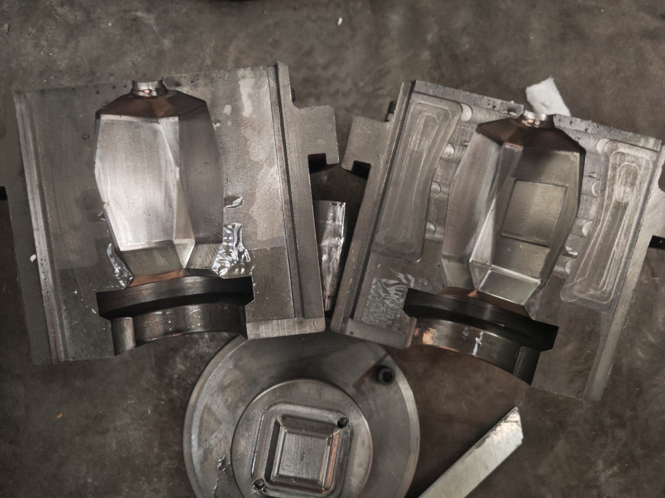 Glass bottle mold development