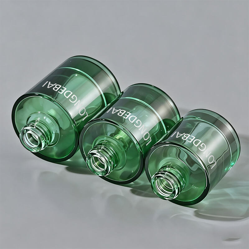 Dark Green Translucent Empty Glass Essential Oil Bottle factory