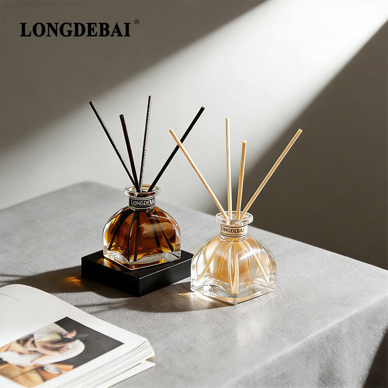 Zvyšte prestiž své značky s našimi nádhernými skleněnými láhvemi pro difuzory