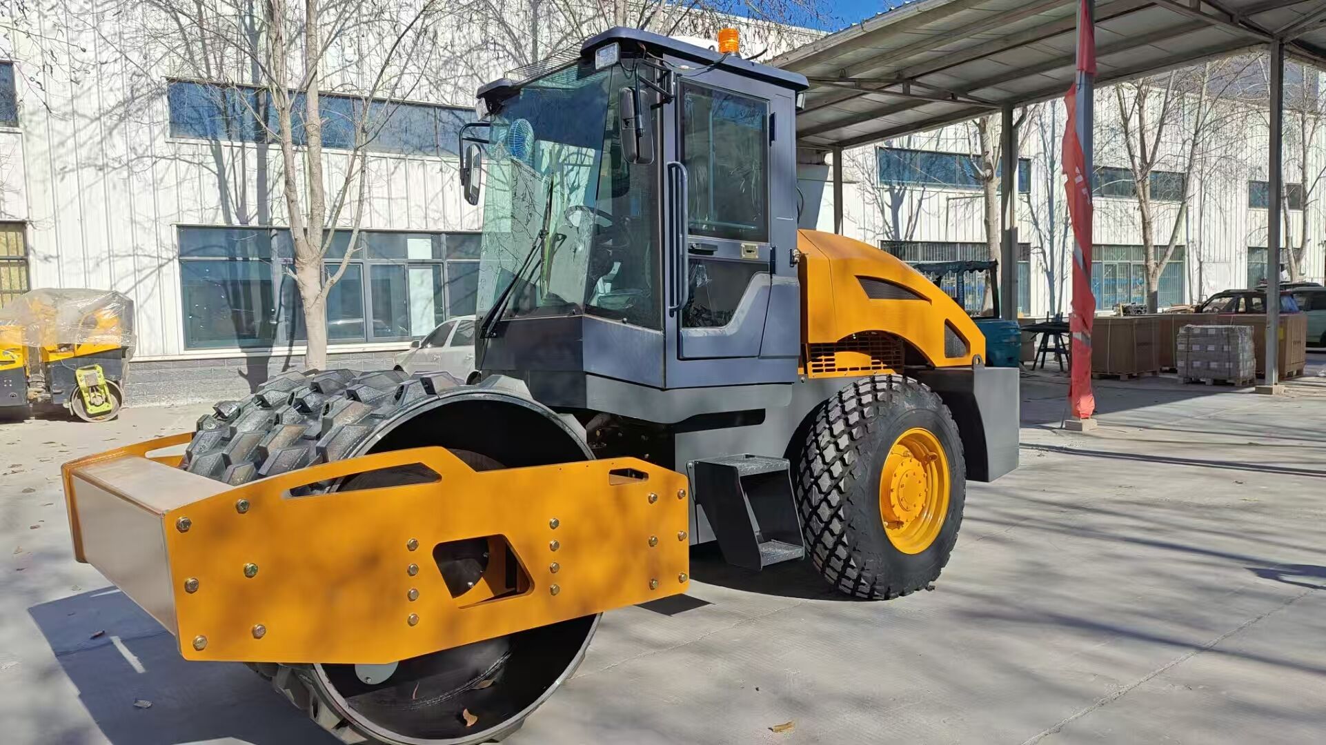 Advantages of Road Rollers for Asphalt Compaction