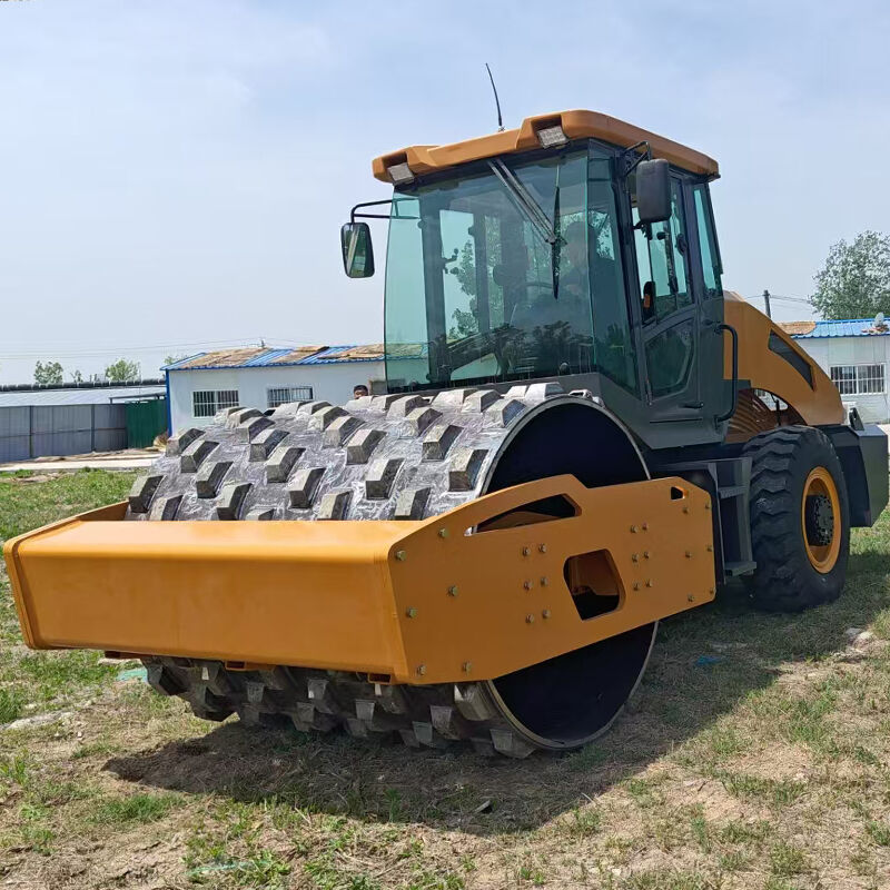Rulou Vibrat Cu Un Singur Tambur Complet Hidraulic Model BMS12 12 