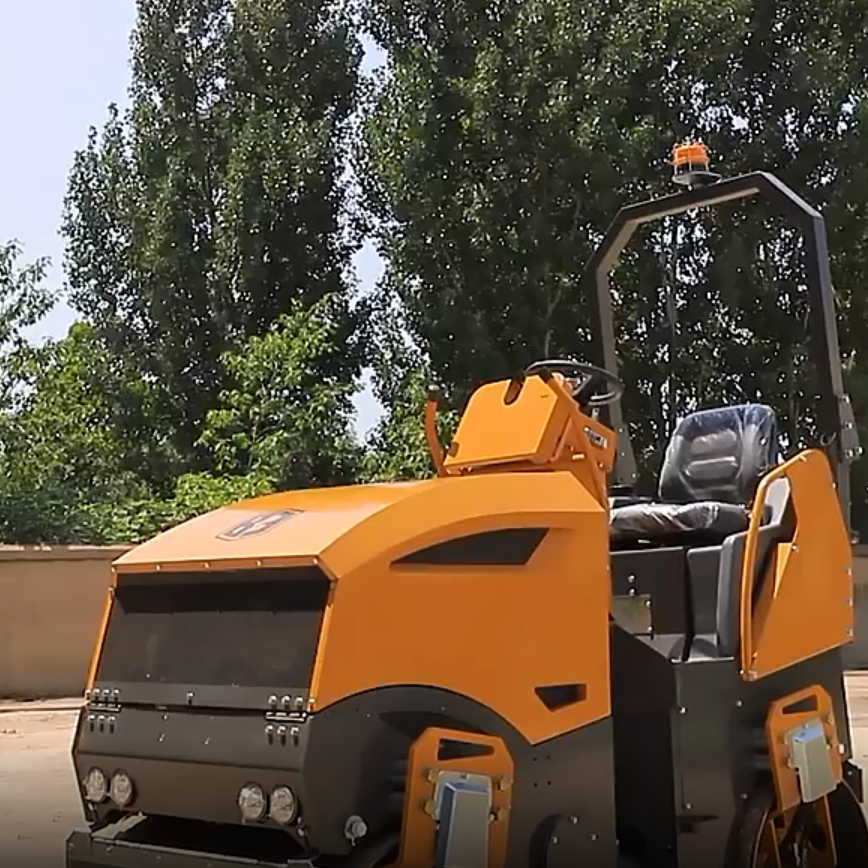 2 tonnu divveltnis ceļu veltnis