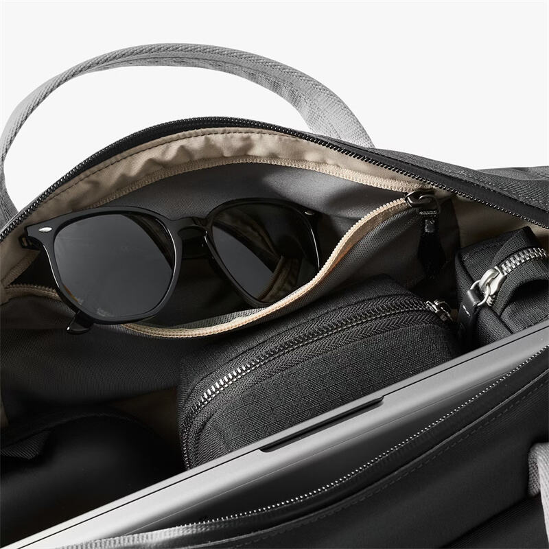 Laptop Messenger Bag