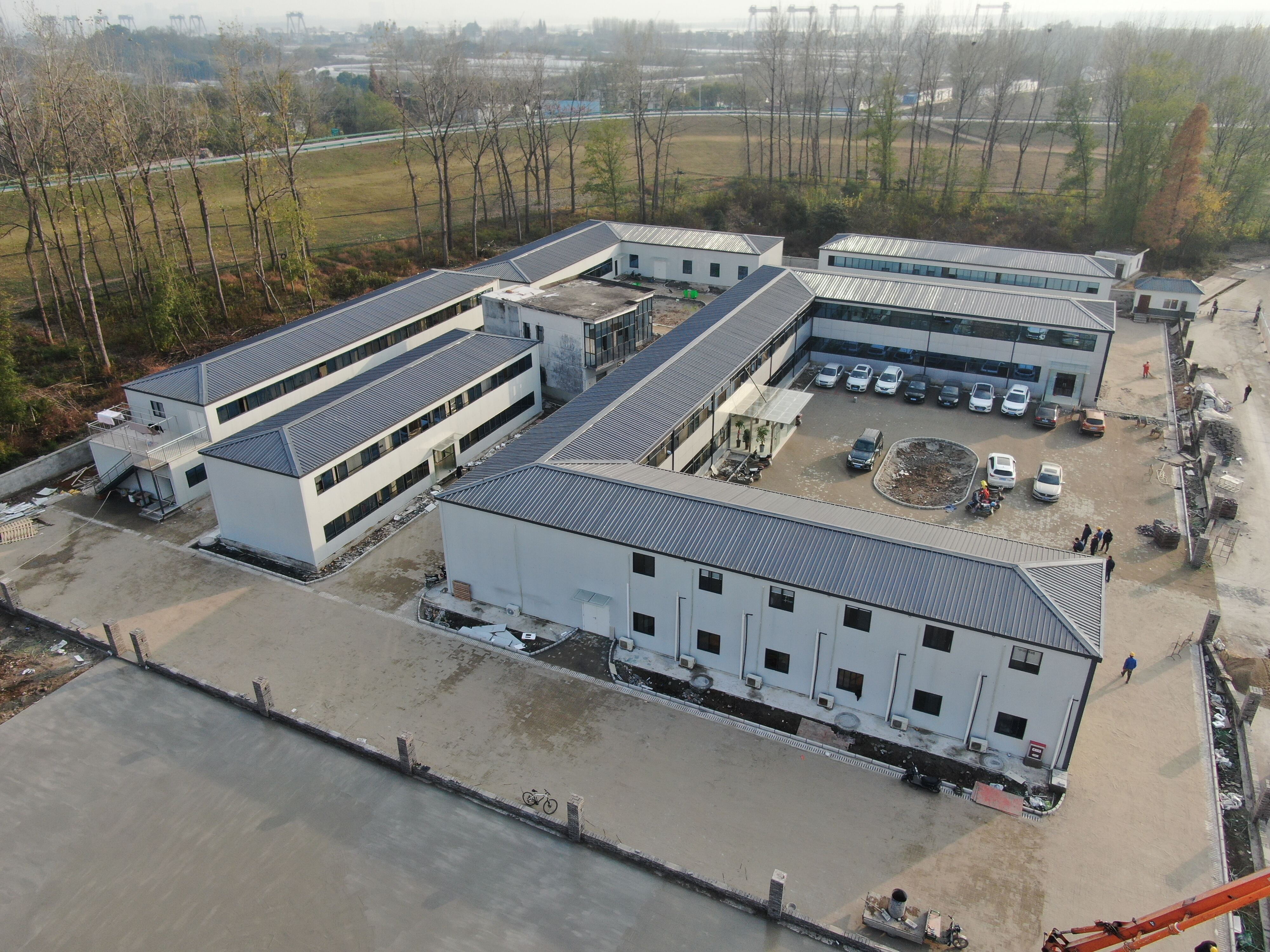 Komplexní řešení lehkých ocelových konstrukčních rámců pro moderní stavitelství