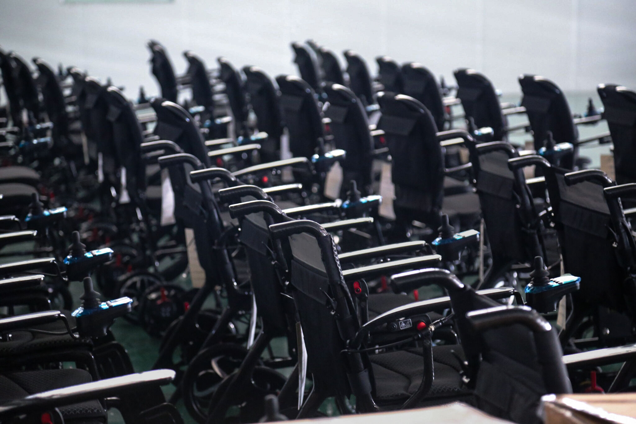 Engineered with Carbon Fiber. Built for Reliability.