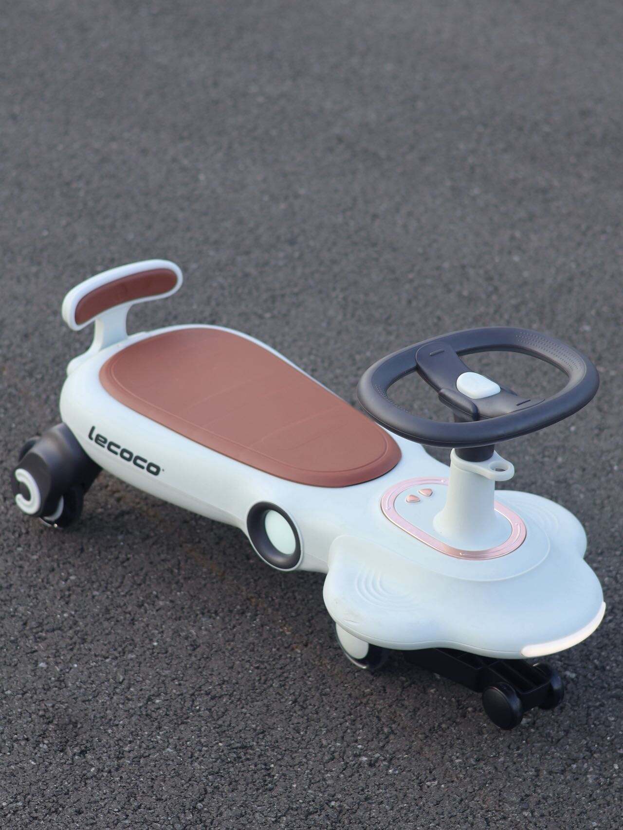 ميزات أمان محسَّنة وفوائد لتنمية الطفل