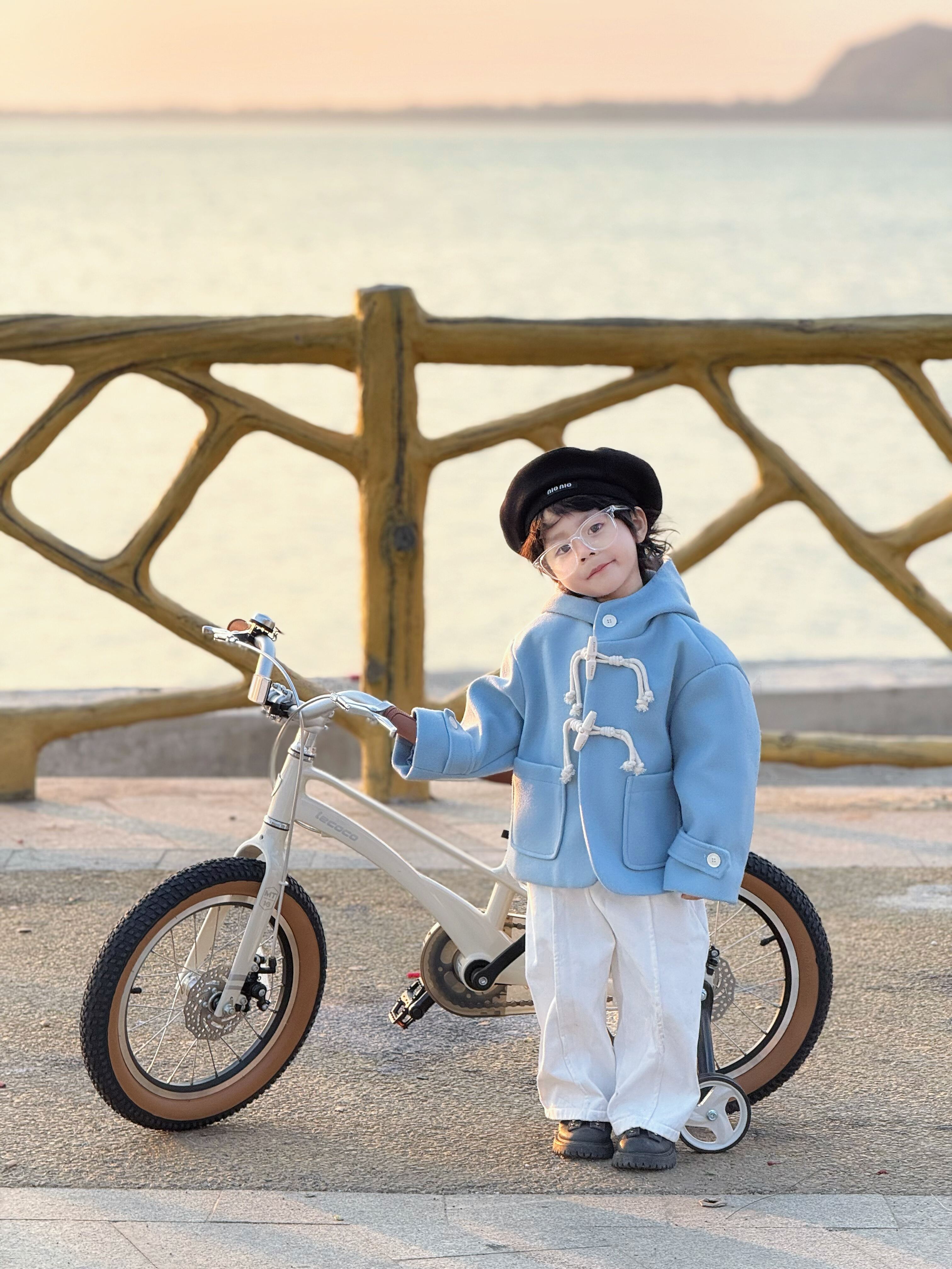 Adaptive Growth Technology and Customizable Features