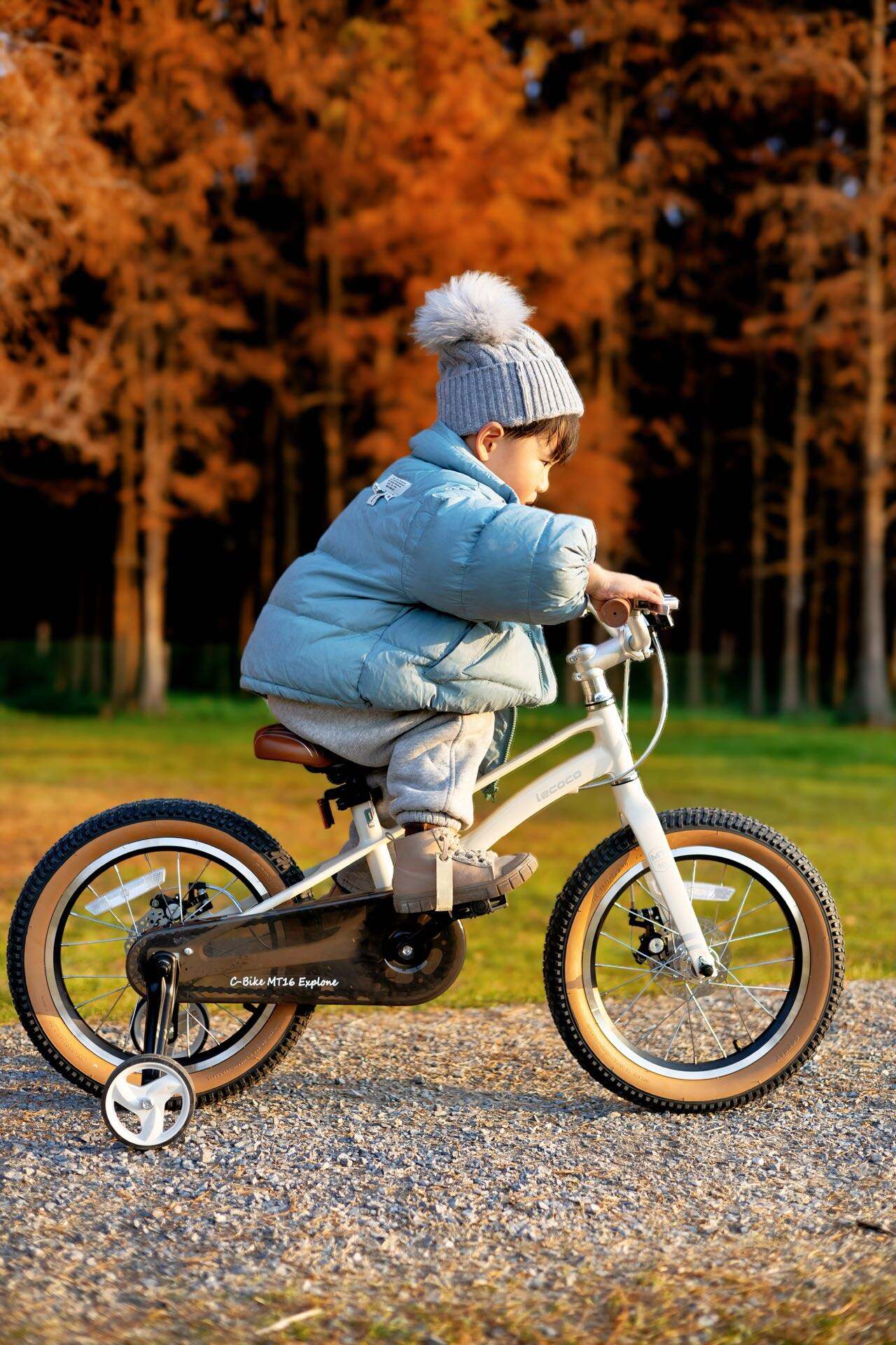 Ingénierie avancée de la sécurité et caractéristiques de conception spécifiques aux enfants