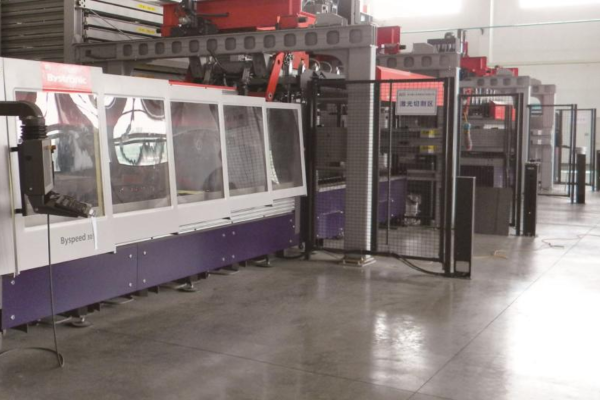 Automatic Laser Cutting Equipment (Switzerland)