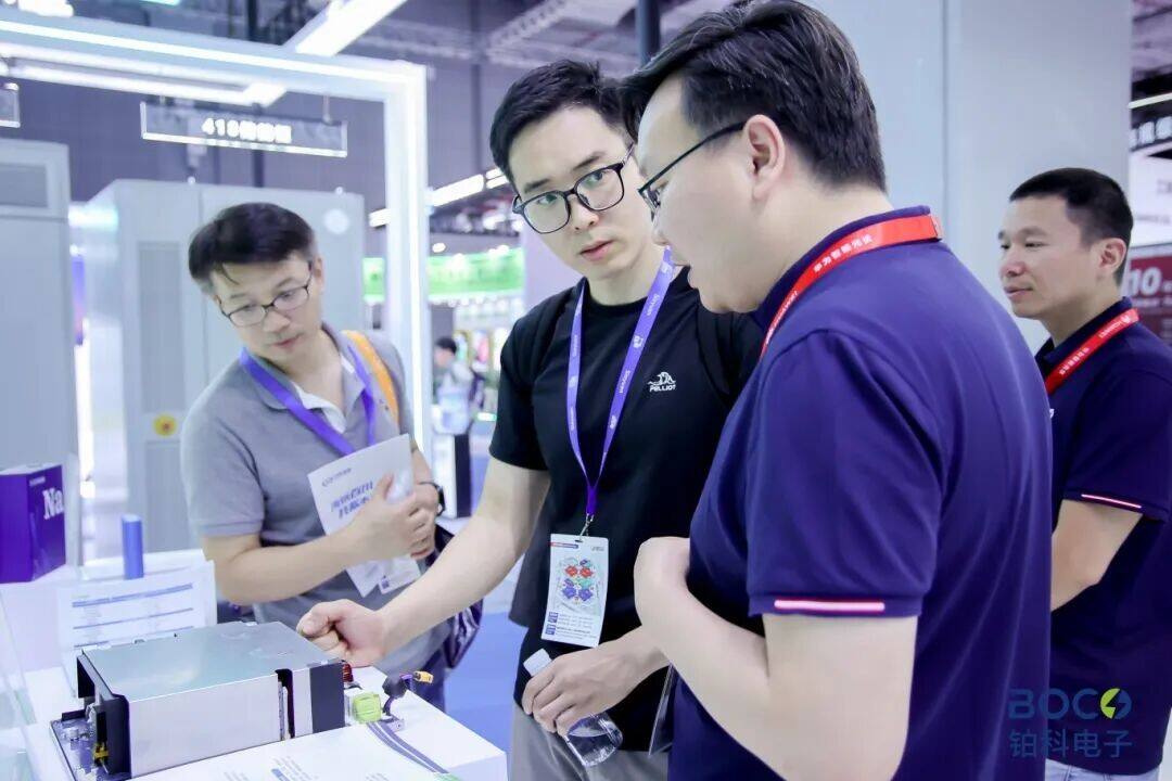 BOCO Electronics Demonstrates (4).jpg