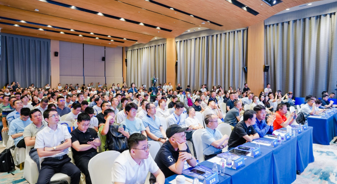 World AI Server Power Supply Conference | Boco Electronics Unveils High-Power, High-Efficiency AI Server Power Supply Solutions