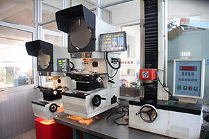 प्रोजेक्टर