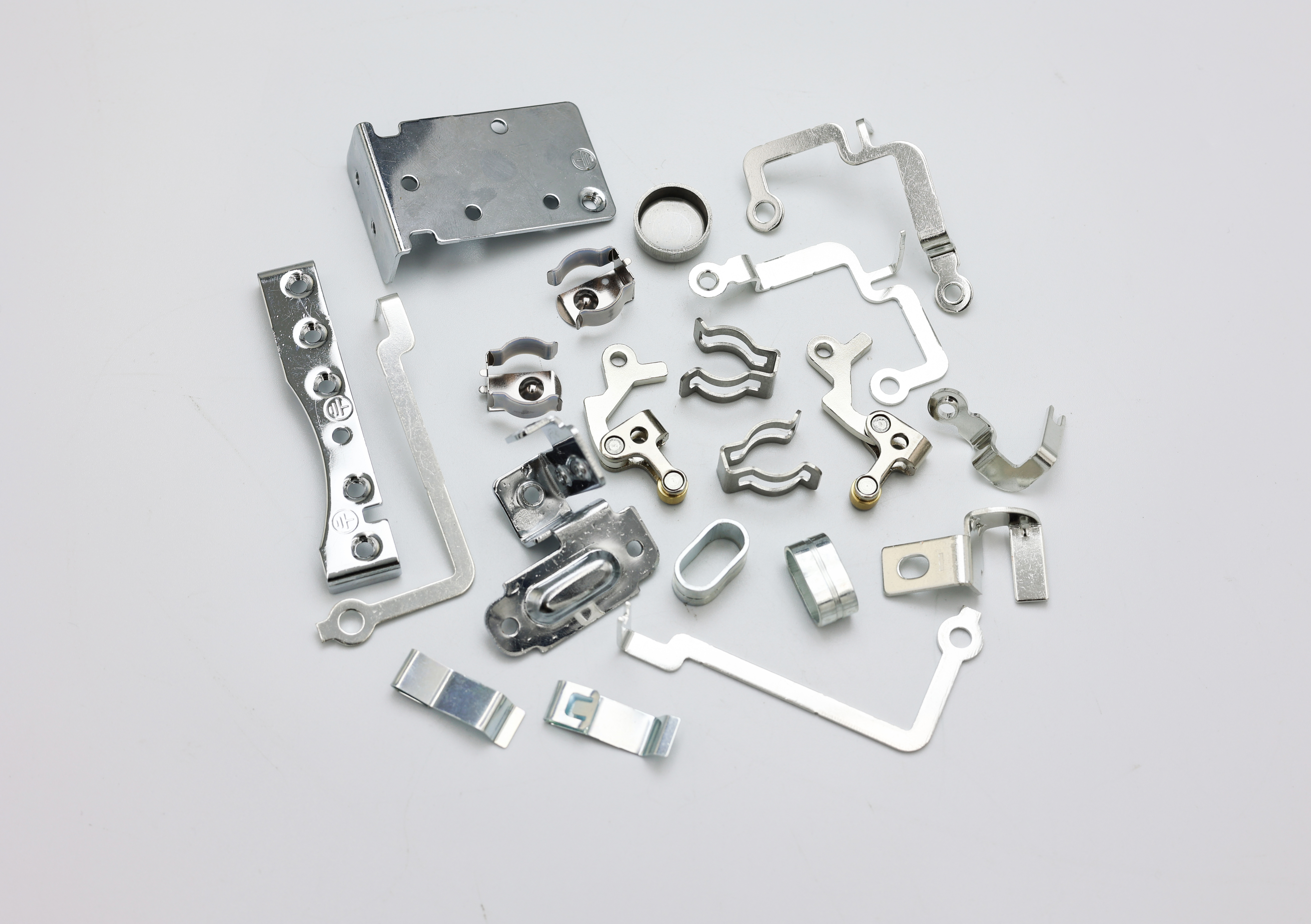 Doctrina Materialis Plena et Electio