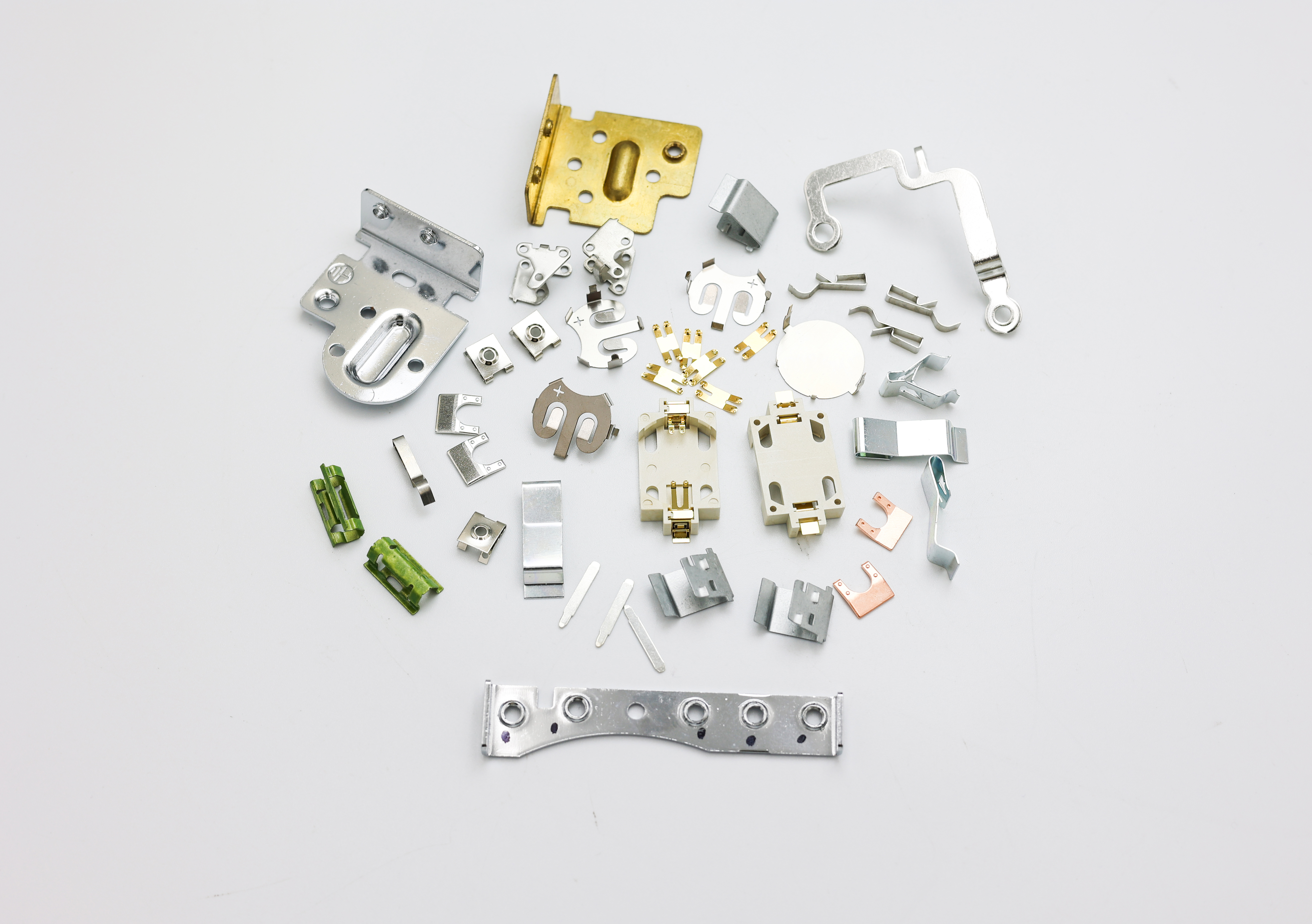 Excellens versatilitas et compatibilitas materialis