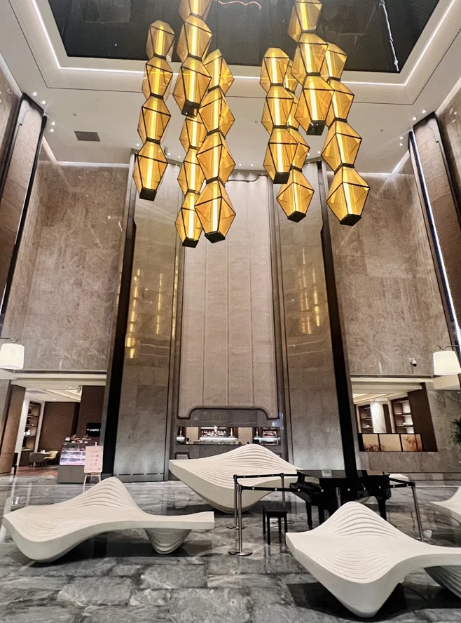Why Choose Haoxiang Lighting as Your Bespoke Chandelier Makers?