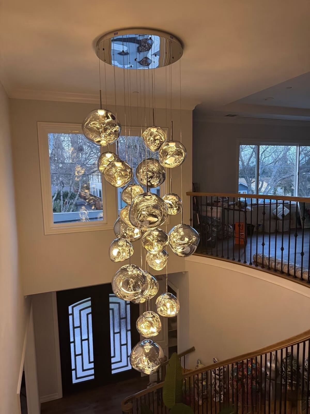 Unique Artistic Design