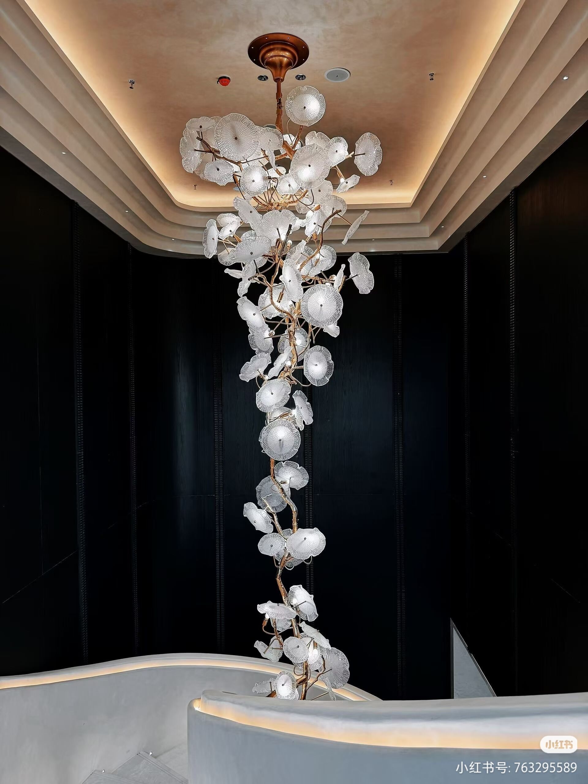Discover the Benefits of Our Modern Chandeliers for Sale
