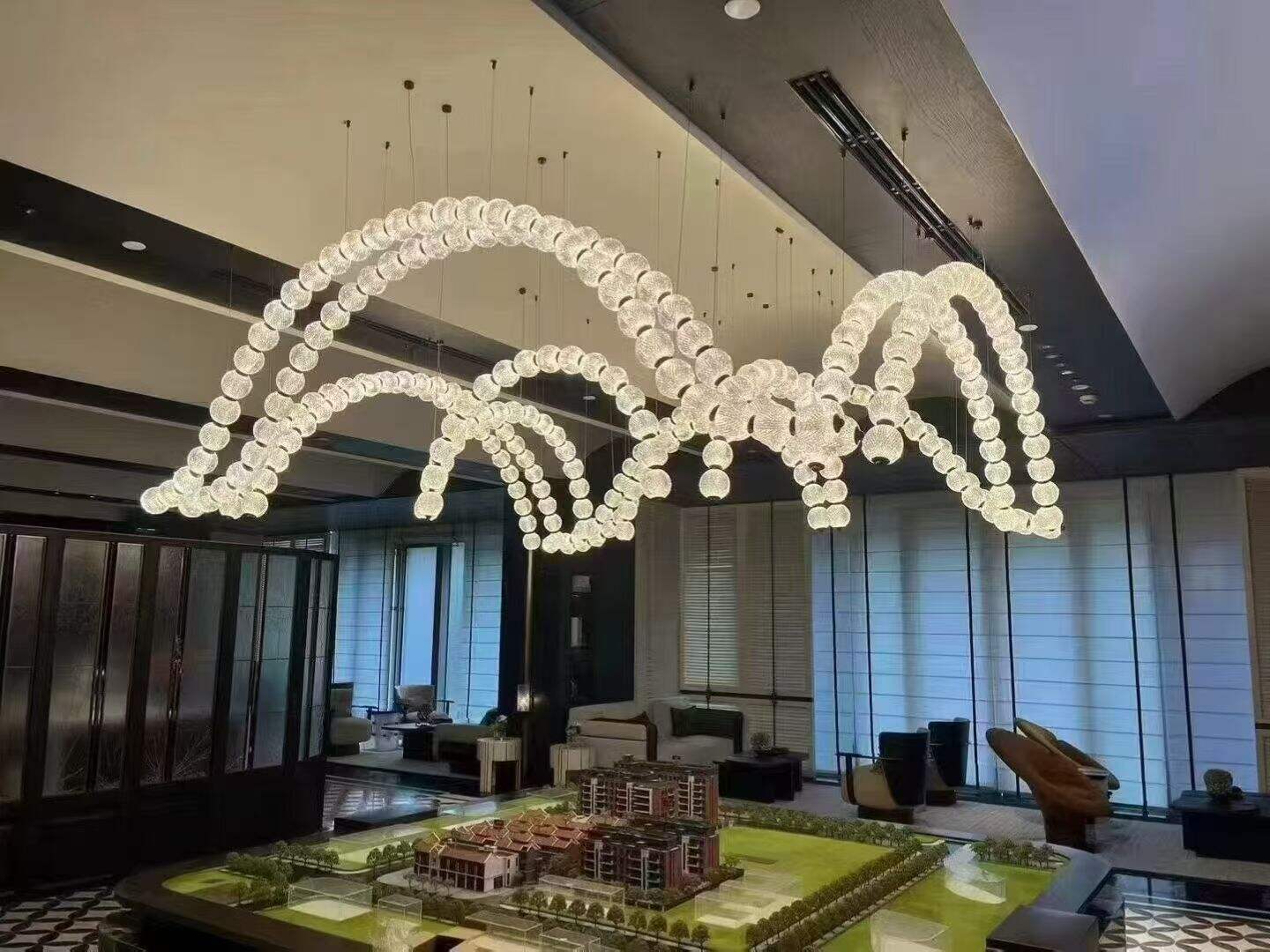 Exceptional Quality and Customization in Chandelier Light Fixtures
