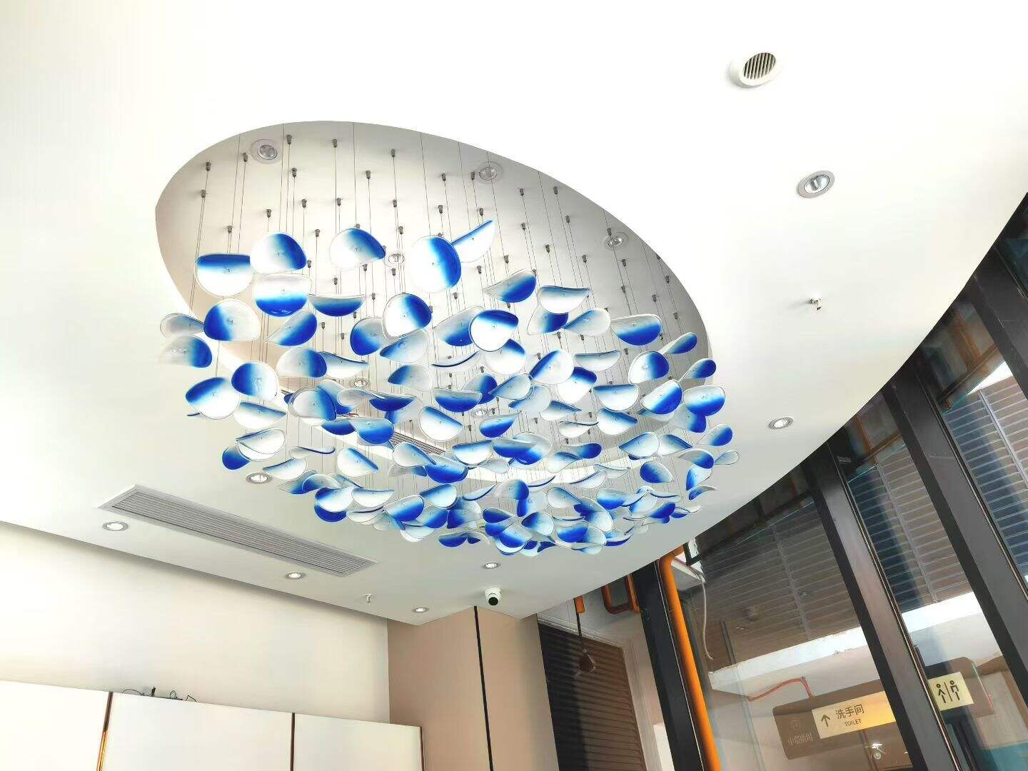 Elevate Your Space with Modern Ceiling Lights for Living Rooms