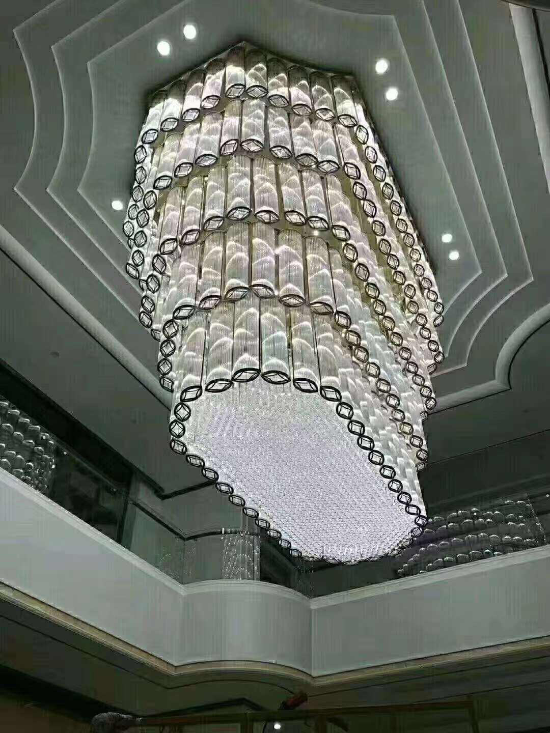 Unmatched Elegance and Quality in Luxurious Chandeliers