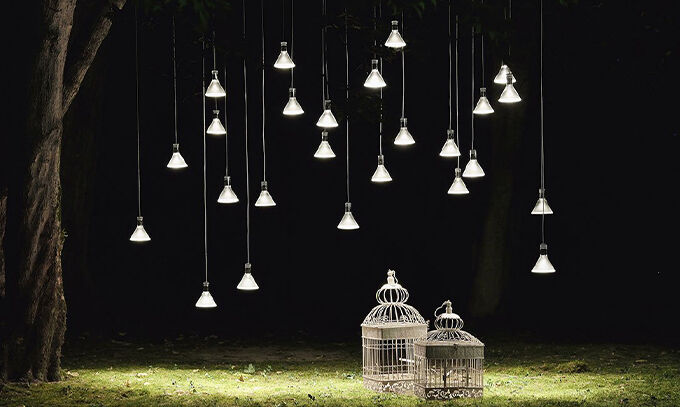 When you turn on that’s lamp,it’s life. When you turn off that’s lamp,it’s art