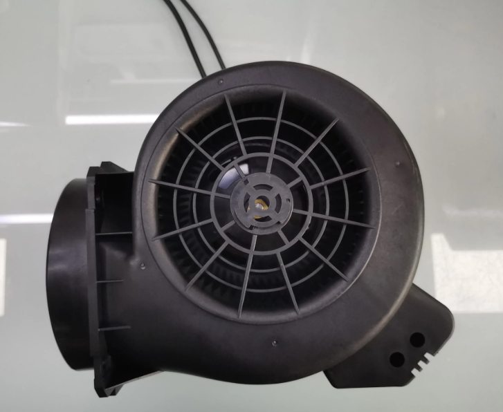 ¿Cuándo optar por un ventilador centrífugo sin escobillas en lugar de uno tradicional?