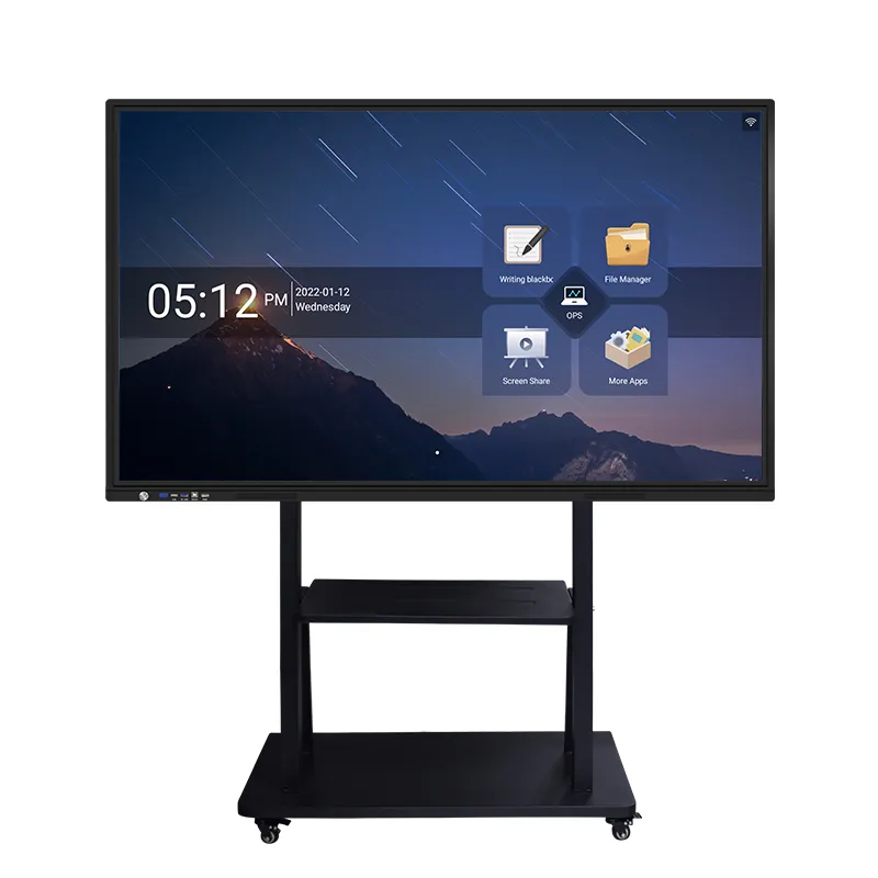 How Does a Mirror Display Combine Functionality and Aesthetics?