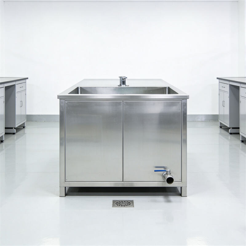 What Are the Benefits of Using a Laminar Flow Hood Bench in Your Facility?
