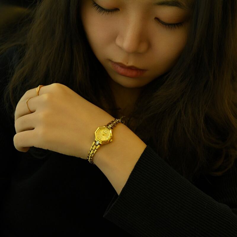 The Allure of Womens Bangle Cuff Watches