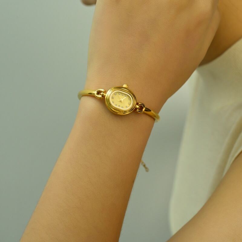 Unmatched Quality and Design in Vintage Women's Watches