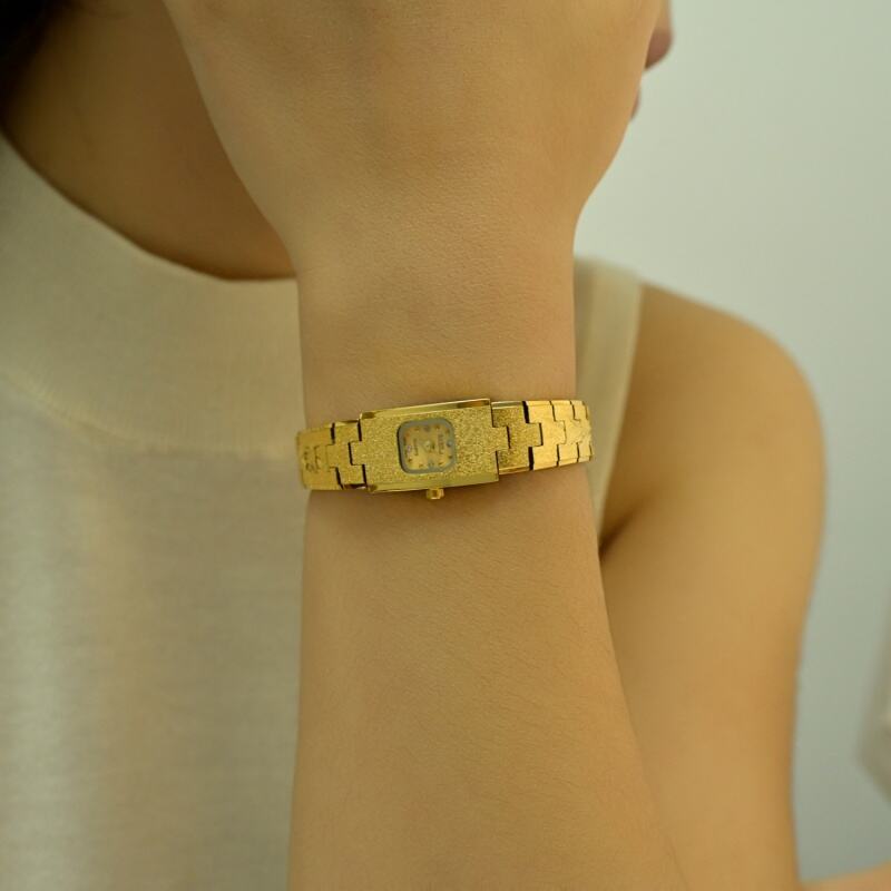 Unmatched Quality and Craftsmanship in Vintage Women's Watches