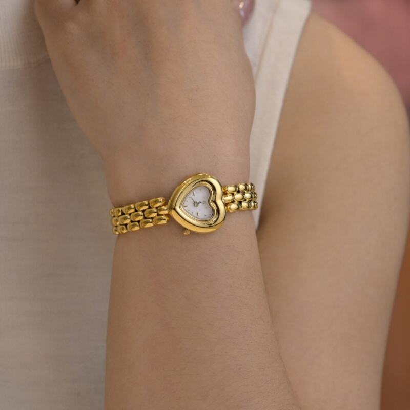 Discover the Unique Advantages of Our Watch Charms in Gold