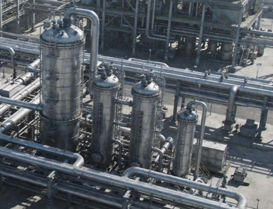 High-Performance Piping Solution for Petrochemical Processing Complex