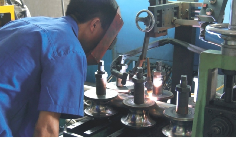 Building Water Supply & HVAC Systems: Long-Life Stainless Steel Piping Solutions