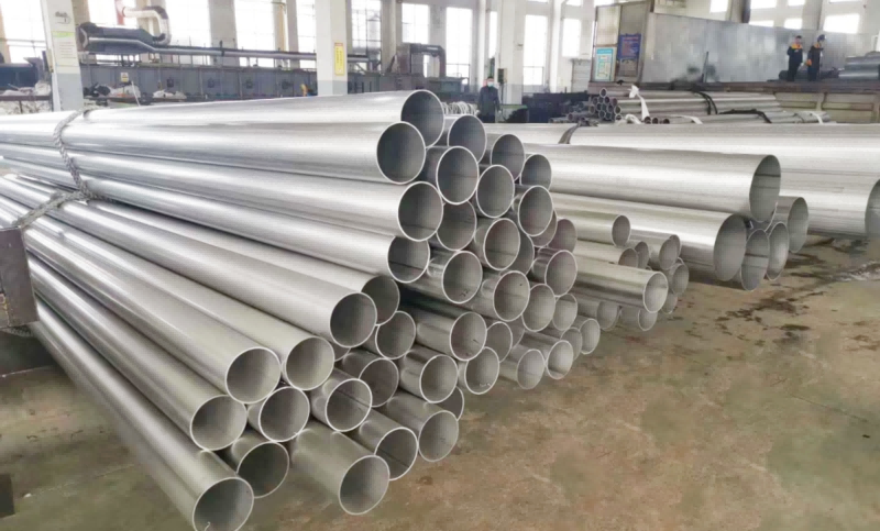 Seamless vs. Welded Stainless Steel Pipes: A Complete Guide to Choosing the Right Pipe