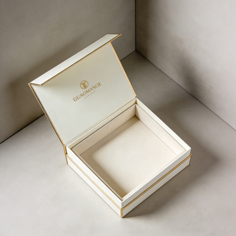 Gift baskets and boxes for holiday hampers and food gifts customizable with shredded paper filler