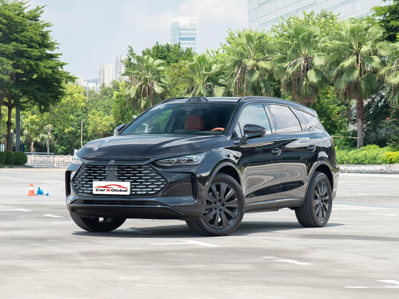 2025 BYD Tang DM-i